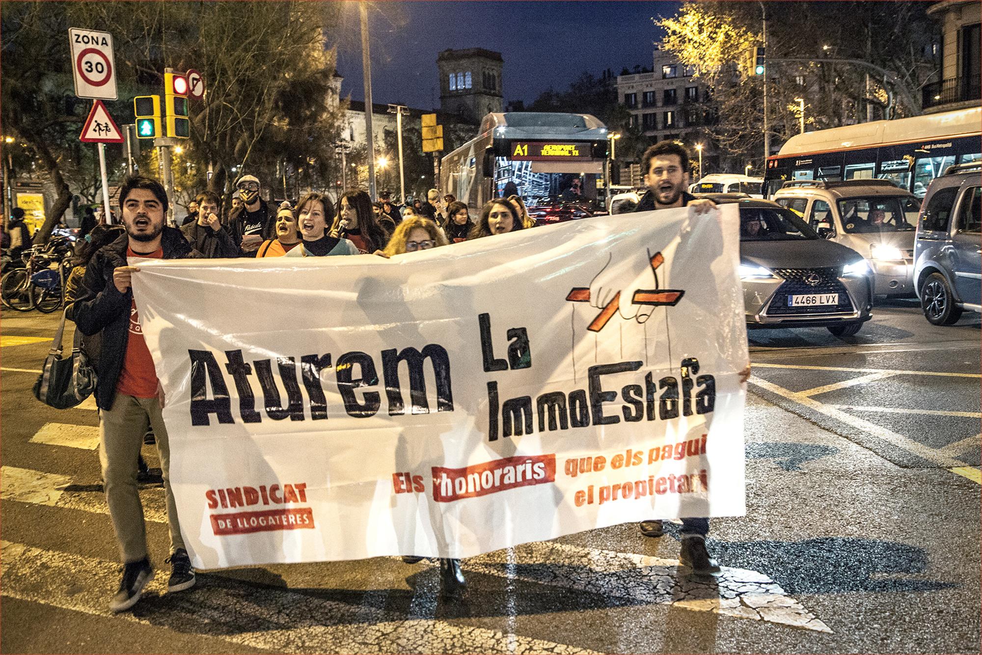Sindicata de Llogaters Manifestación estafa honorarios inmobiliarias
